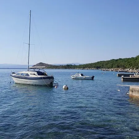 Gromaca * Omišalj